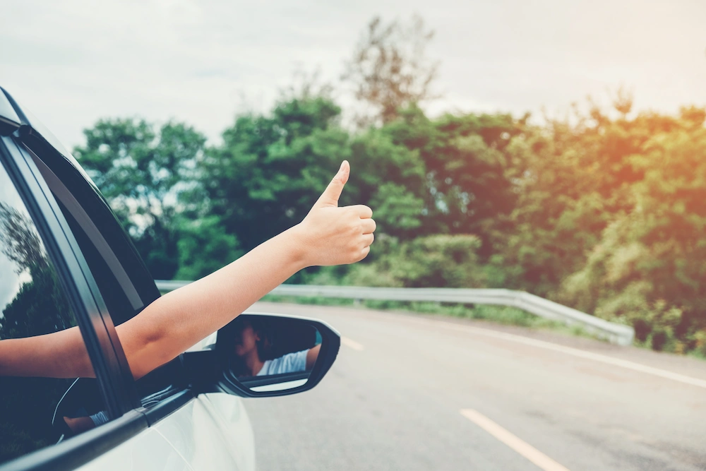 thumbs up to New Hampshire Personal Auto Insurance