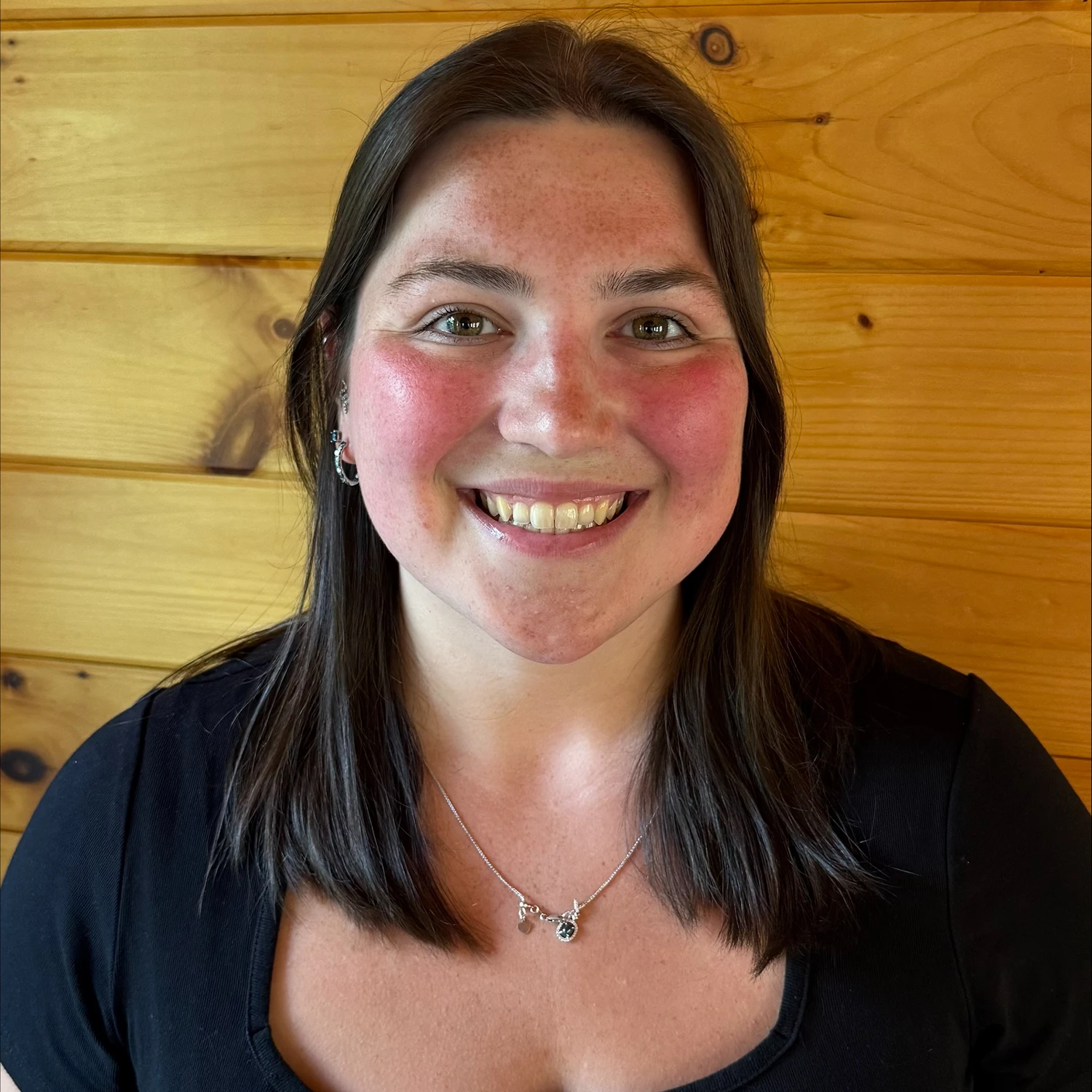 Erin Ramirez headshot